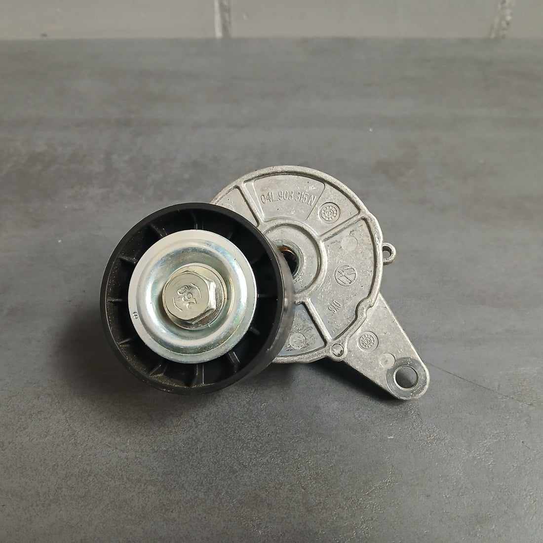 Spannrolle Keilrippenriemen Original VW Audi Seat Skoda 04L903315N 04L109243Q