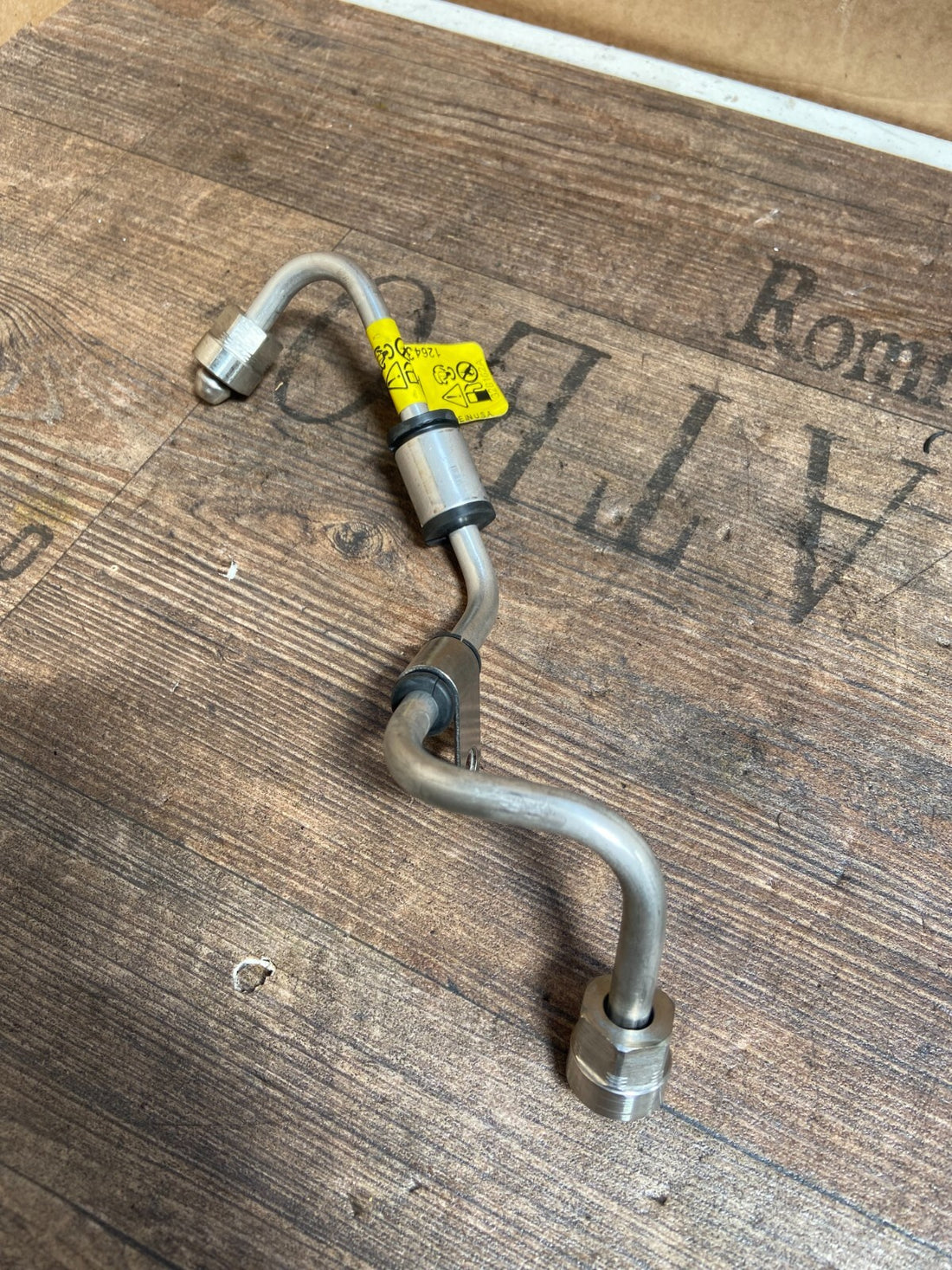 Original Opel Astra K 1.4 B14XFT Kraftstoffhochdruckleitung Zuleitung 12643067