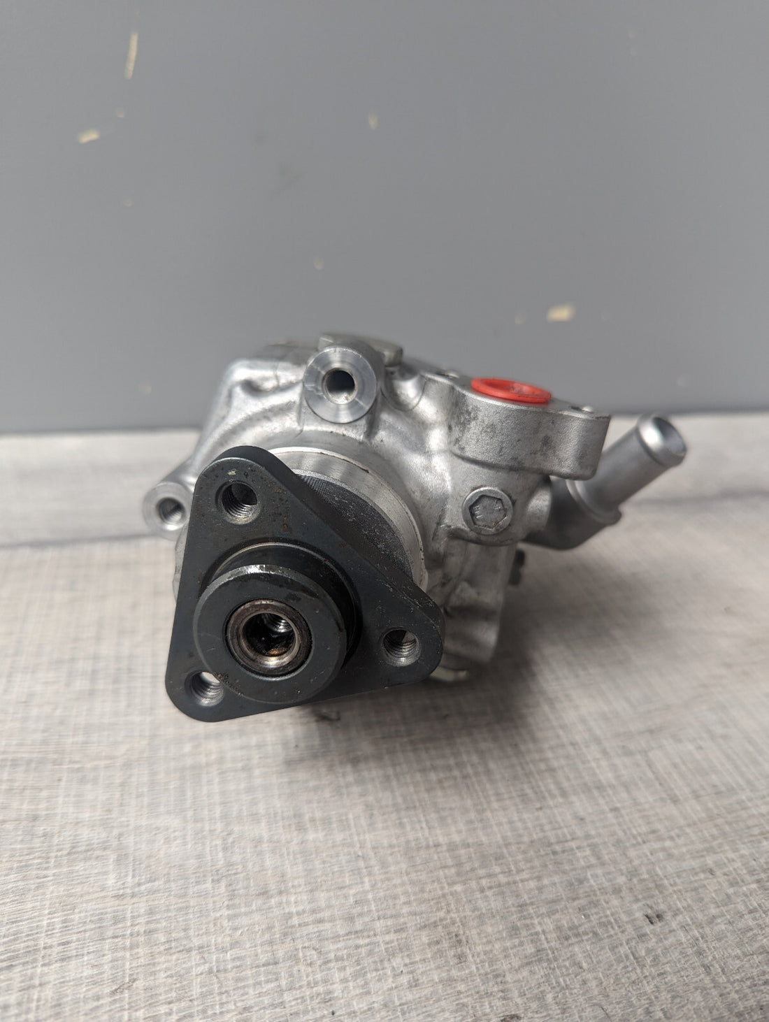 Original VW T5 Seat Skoda 2.0TDI Servopumpe 7E0422154D/06S