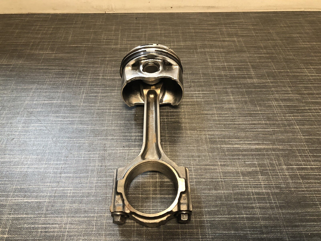 Original Opel Corsa E 1.0 B10XFT Kolben Pleuel 12638854