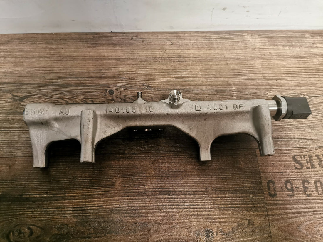 Original BMW Mini One Einspritzleiste 1,2l B38A12A 14018510