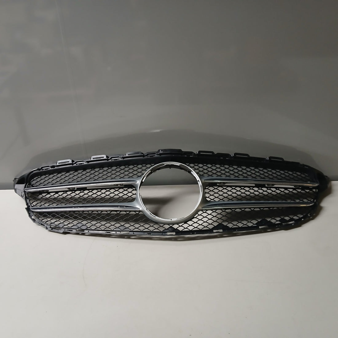 Original Mercedes-Benz W205 Kühlergrill Frontgrill A2058803783