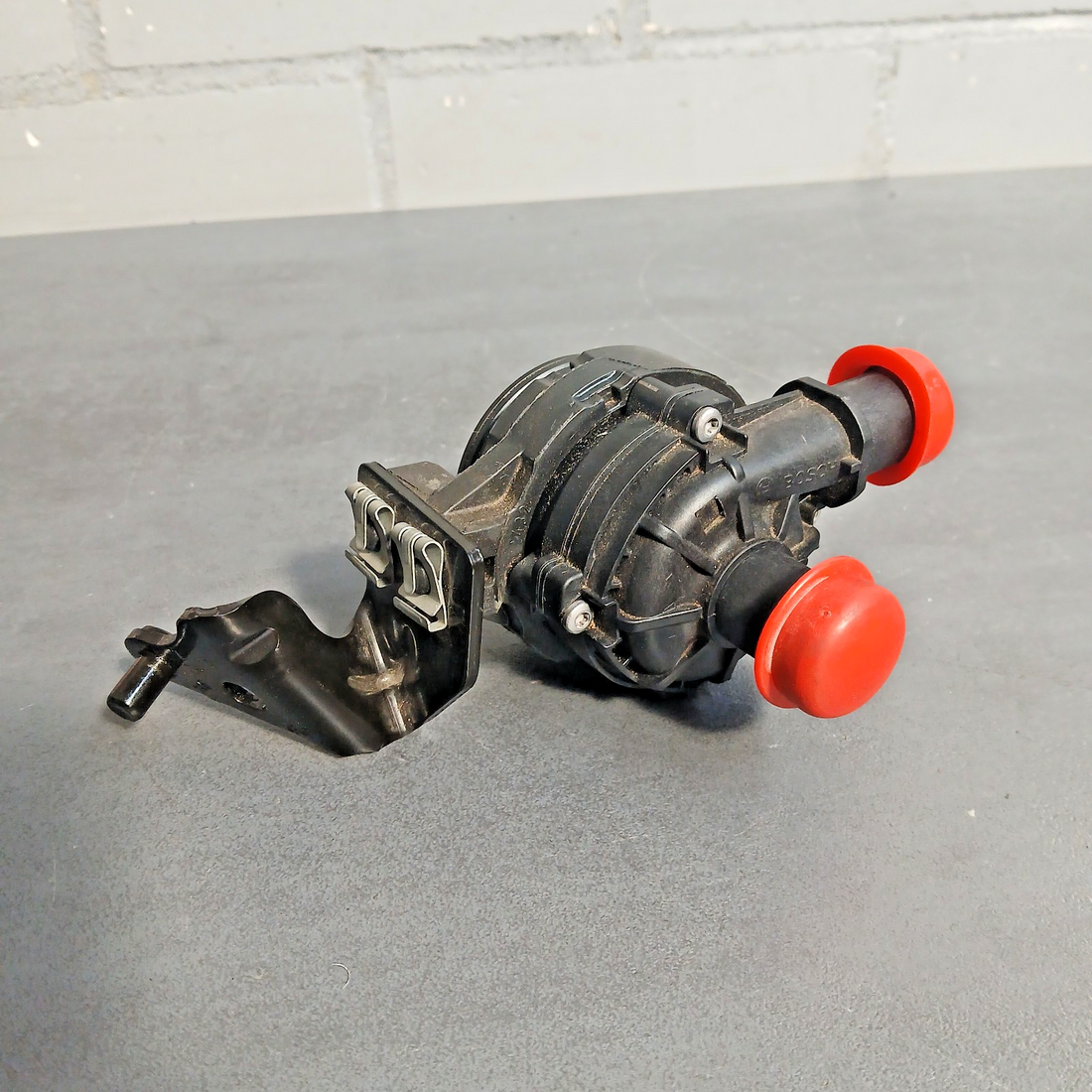 Zusatzwasserpumpe VW Audi Seat Skoda 0392023421
