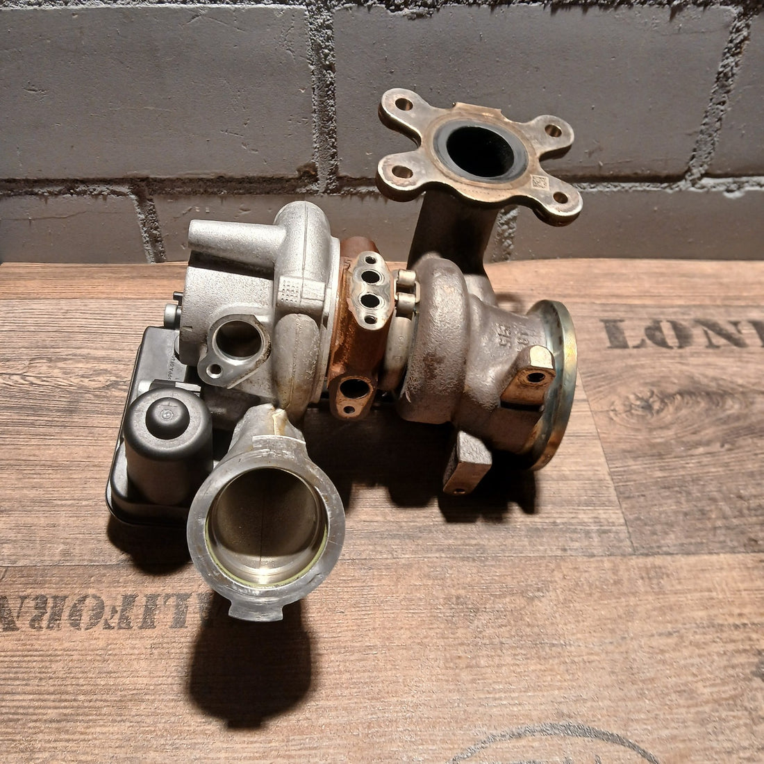 Original VW/Audi/Seat/Skoda 1.5 TSI Turbolader 05E145701J