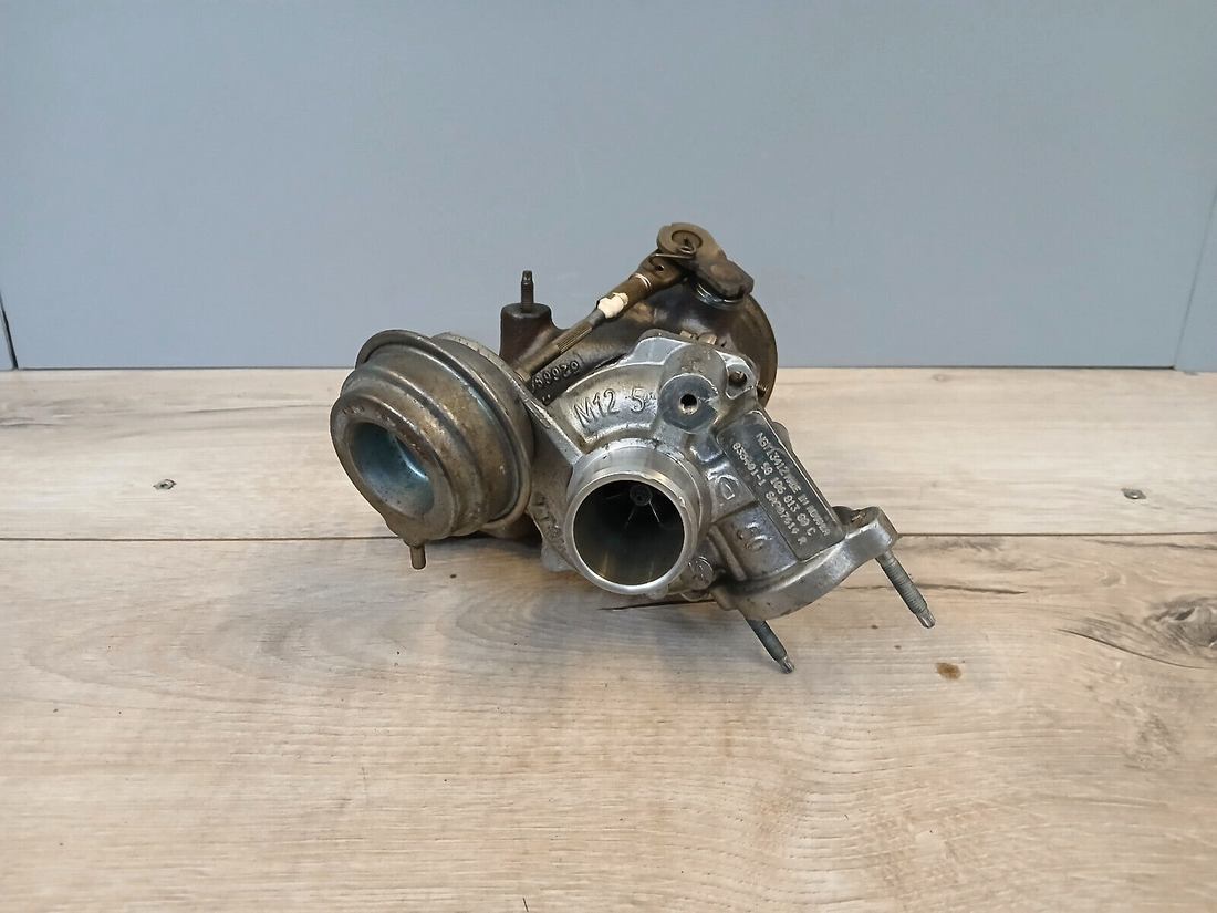 Turbolader Original Peugeot 208 308 Citroen C3 C4 1.2 THP 9810681380