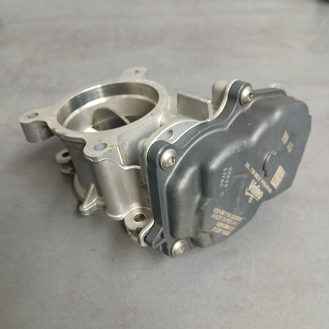 Audi VW Seat Skoda 2,0 TDI Original Drosselklappe 05L128063E /B /D