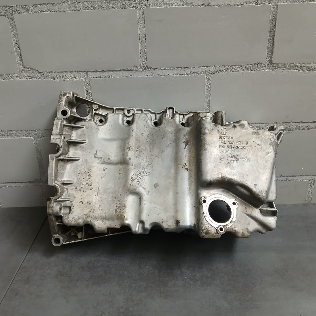 Original Ölwanne Audi A4 A5 A6 2,0 TDI CNHA CNH 04L103601P