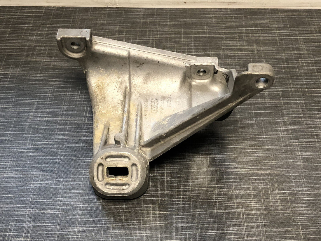 Motorhalter Audi 100 200 5000 C3 V8 441199308A
