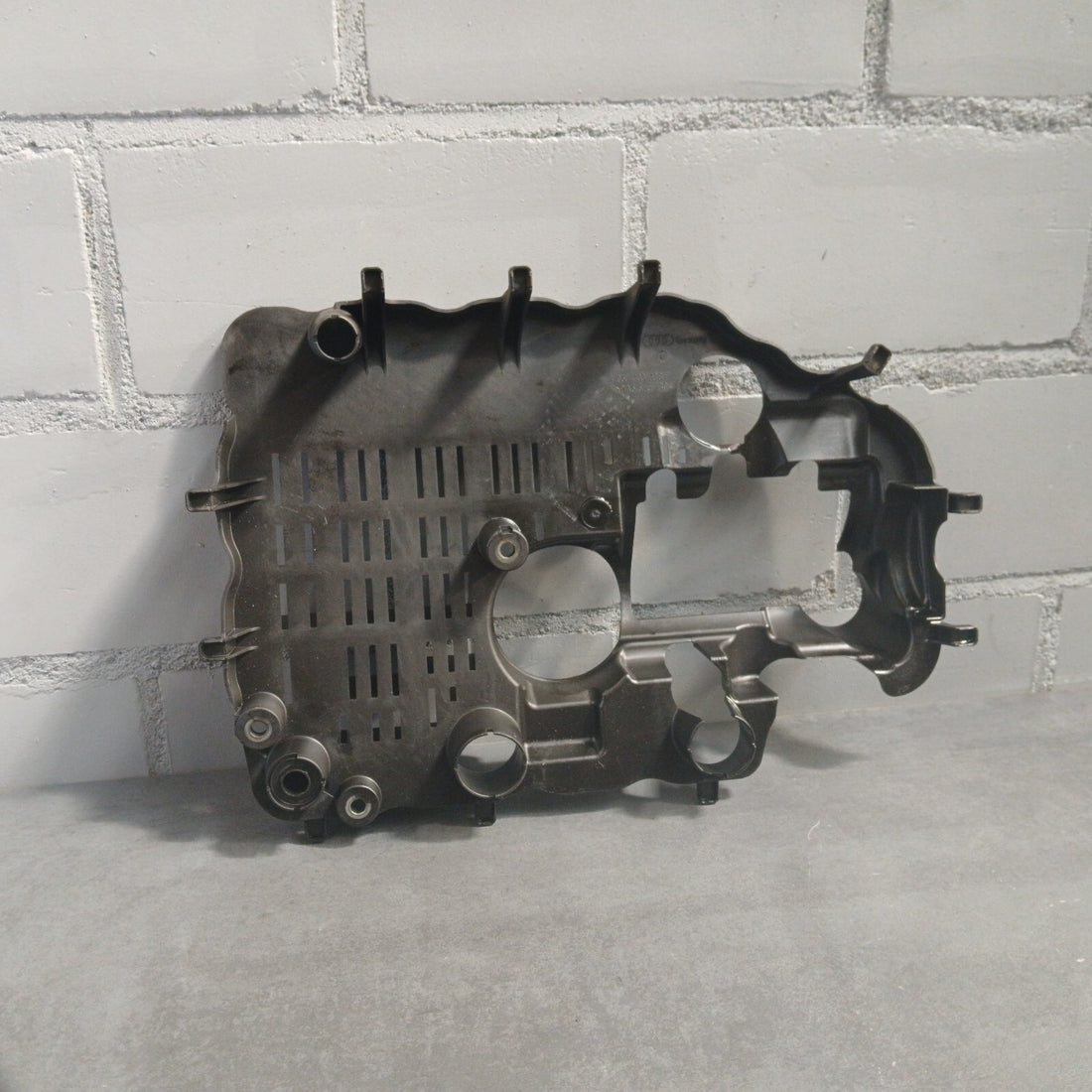 VW Skoda Seat Audi Schwallblech Schwallsperre Ölabscheider 06J103138F