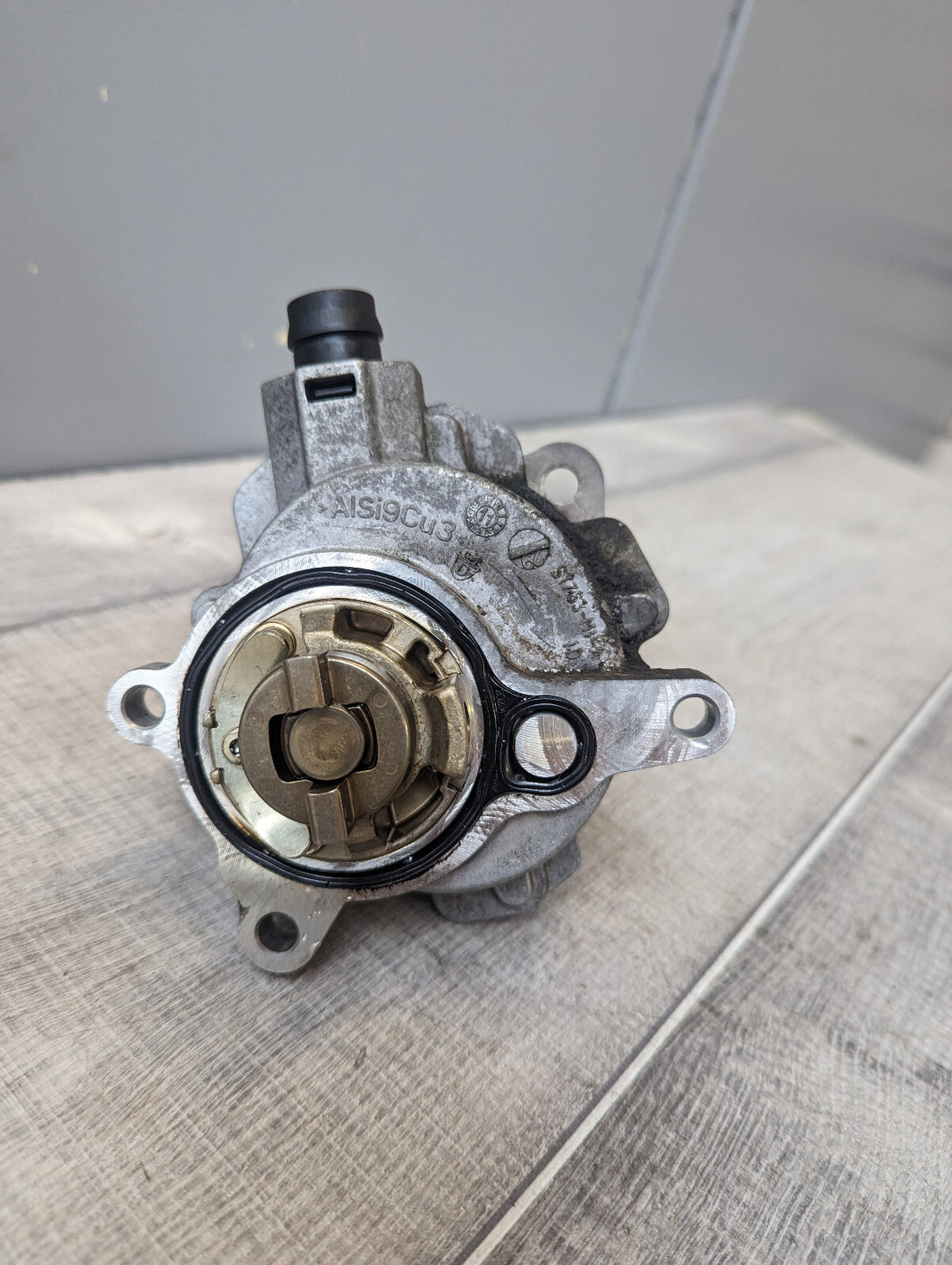 Unterdruckpumpe Vakumpumpe Ford BB5E-2A451-BB