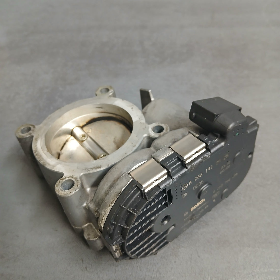 Original Mercedes Drosselklappe A2661410525 - W168 W169 W245 W204 W212 R172