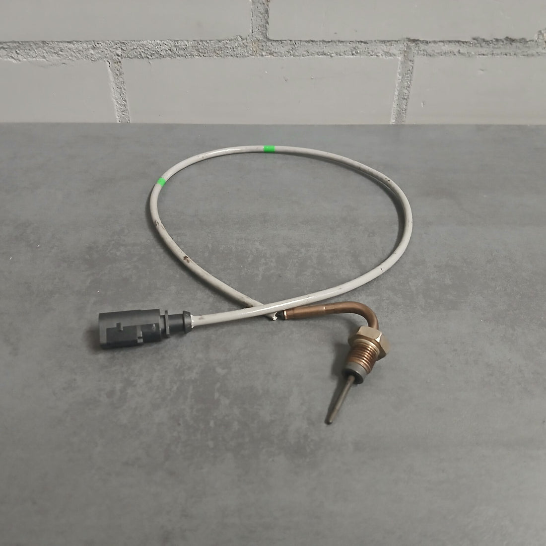 VW Skoda Audi Seat Abgastemperatursensor 04L906088JD