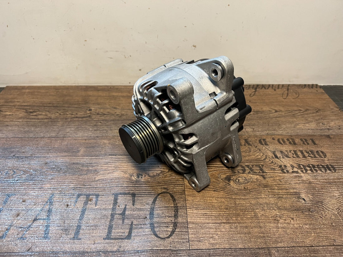 Original Peugeot 208 Citroen C4 1,2 PureTech Lichtmaschine 9835689480