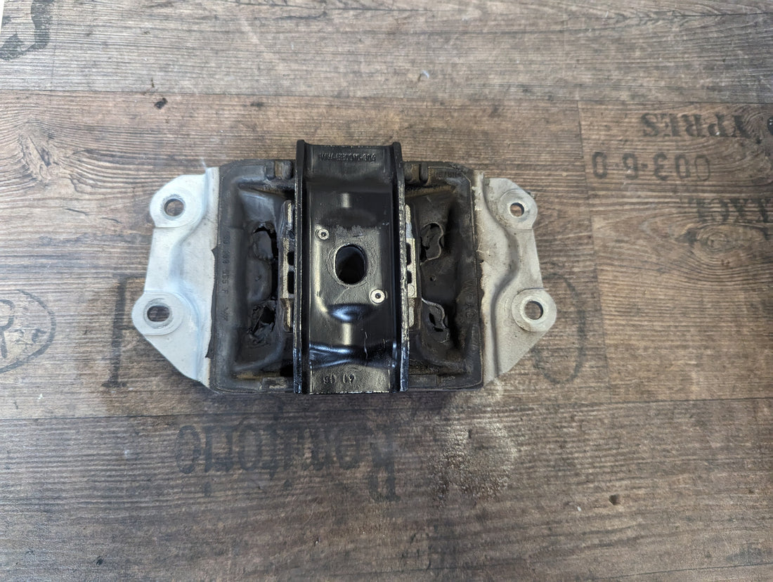 Original VW UP GTI Getriebehalter 1S0199555F