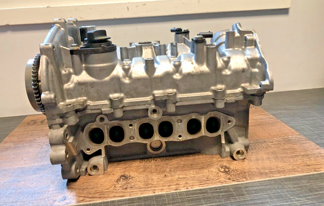 Original 2019 Ford Focus 1,0 Eco Boost Zylinderkopf RFH6BG-6090 H6BG-6E262