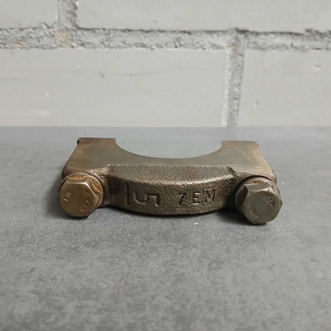 Lagerbock Nr. 5 für Motorblock & Kurbelwelle - VAG VW Audi Seat Skoda - CAX