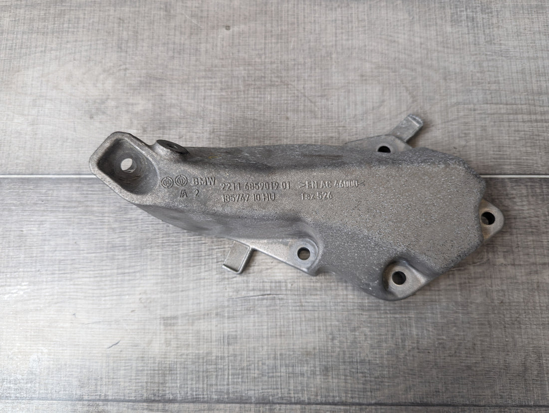 BMW F30 F31 F32 F33 F36 Motorhalterung 685901901