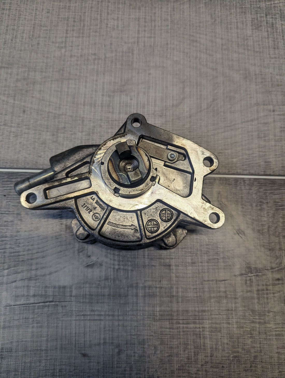Mercedes-Benz W204 320CDI Vakumpumpe A6422300065