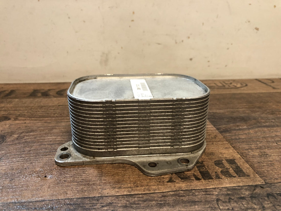 Original VW Skoda Seat Audi Ölkühler 03N117021