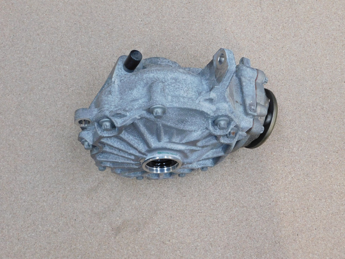 - Mercedes CLS, W221, W205, W212 Vorderachsgetriebe, A2213308600 - wie neu -TOP-