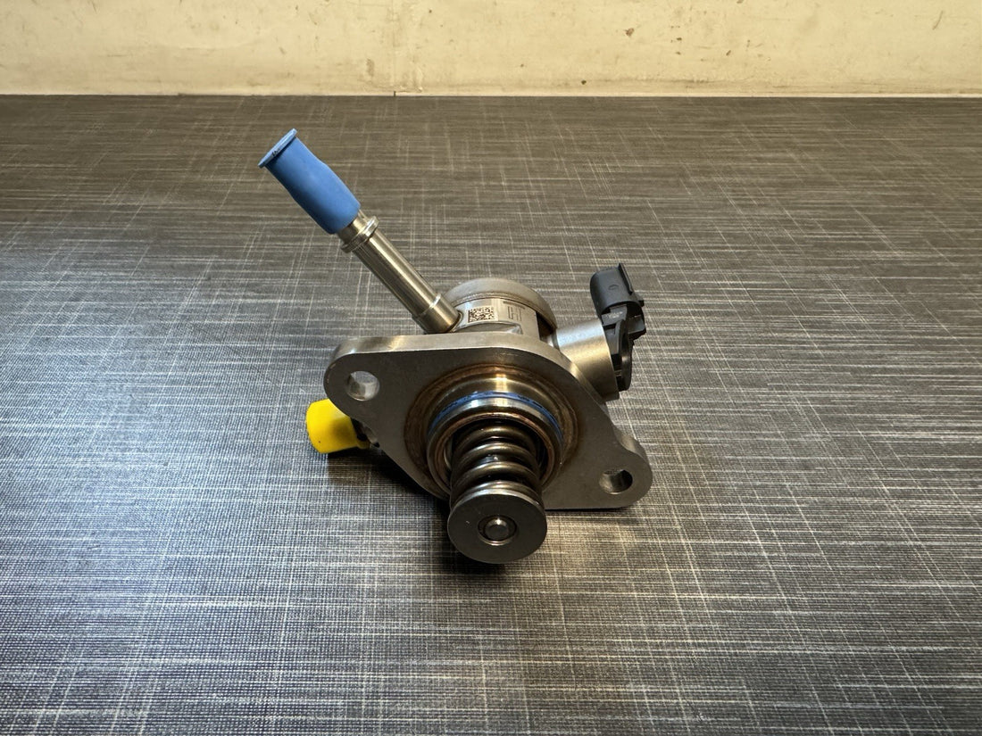 Hochdruckpumpe Kraftstoffpumpe Opel 1.2 Turbo F12SHT F12SHL 55510178