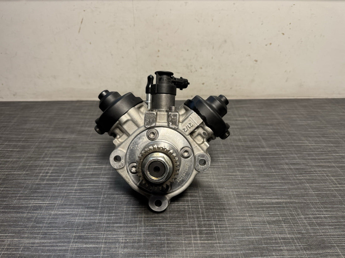 Hochdruckpumpe Jeep Grand Cherokee 3.0 CRD 35022143F 0445010696