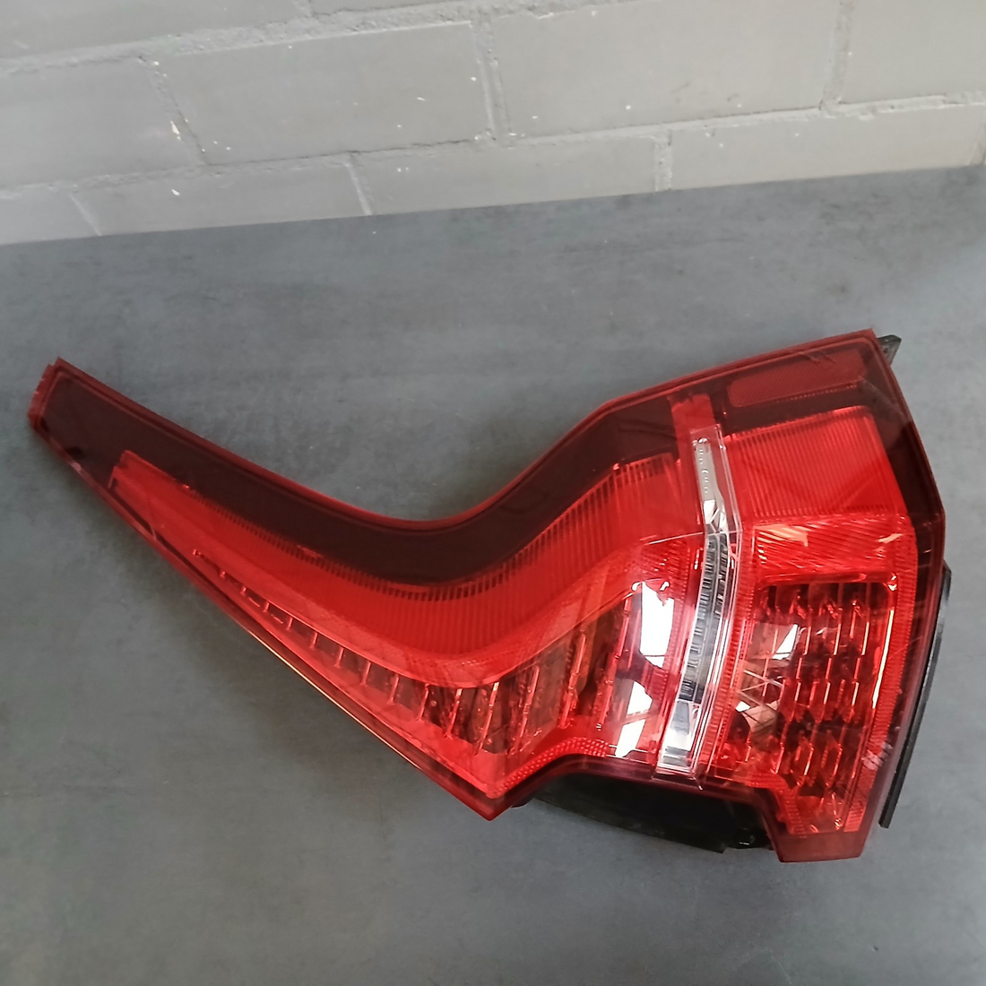 Original VOLVO XC60 II 246 Heckleuchte hinten Rechts 32228915