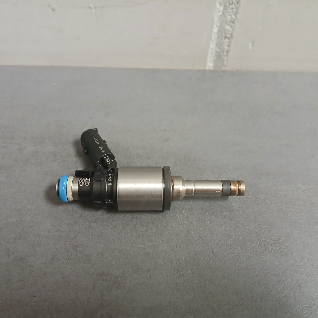 Injektor Einspritzdüse Hyundai Kia I40 0261500094