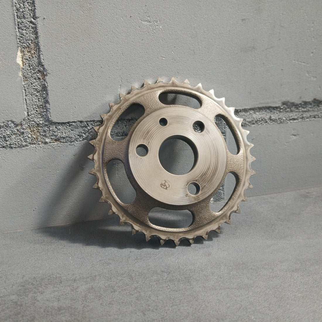 Original Mercedes-Benz Nockenwellenrad A6420521901