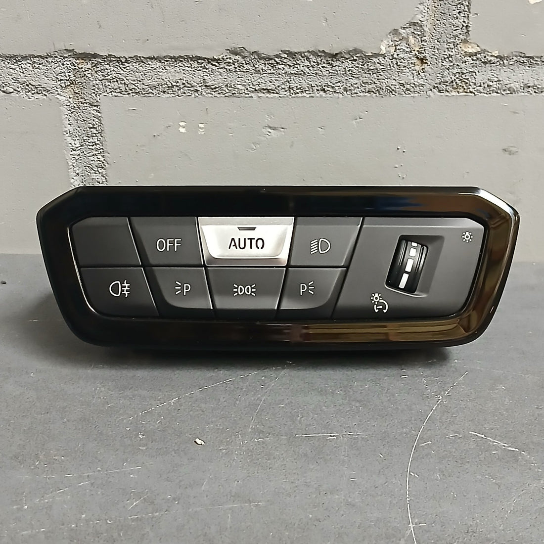 BMW i4 eDrive40 G26 BJ.2022 Lichtschalter Lichtsteuereinheit 61315A16B19