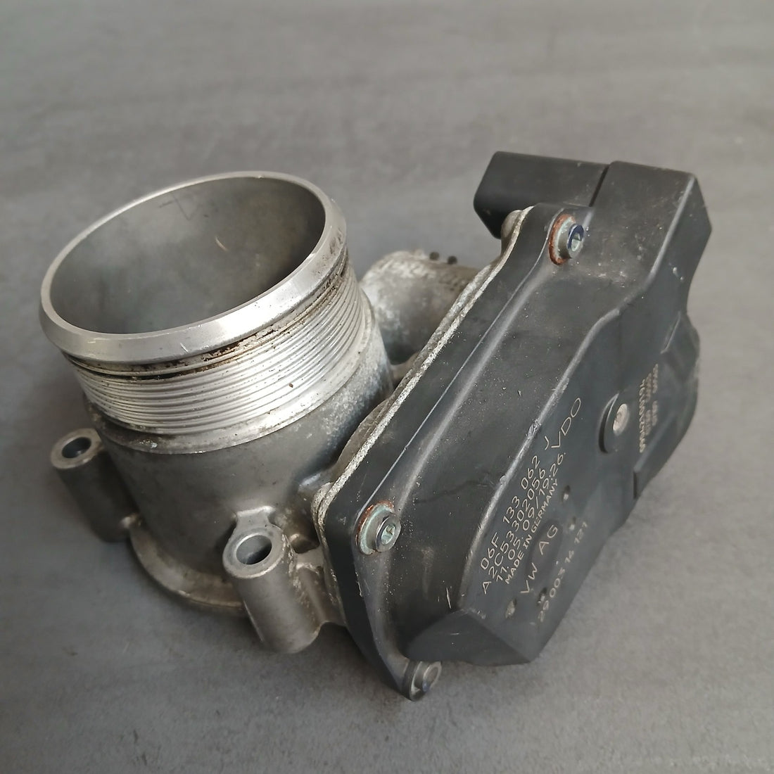 Original VW Drosselklappe 06F133062J A2C53302056