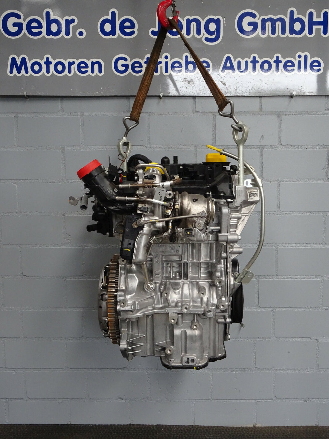 - - NEU - - Motor Renault Clio V 1.0 TCe - - H4D460 - - 0 KM - - KOMPLETT - -