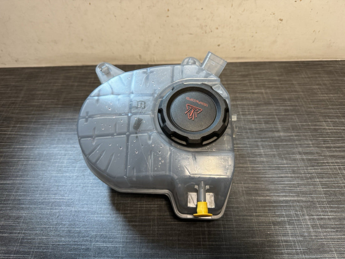 original VW Skoda Seat Audi Kühlmittelbehälter 5WA121407G