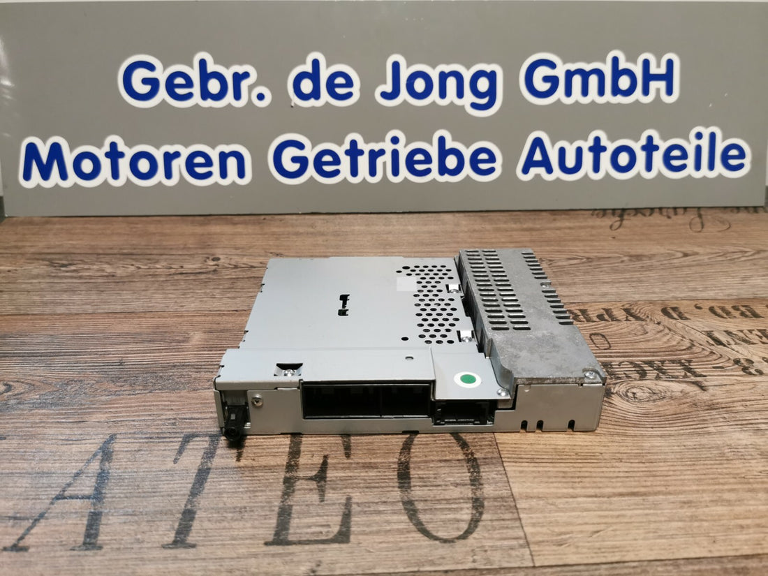Original Land Rover Range Radio Empfänger mit Premium Sound System LR011333