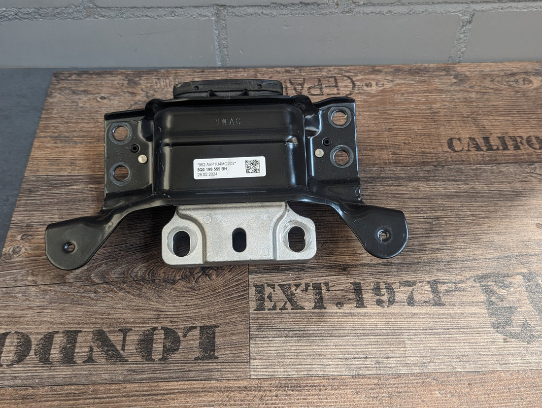 Original VW Seat Skoda Audi Motorhalter 5Q0199555BH