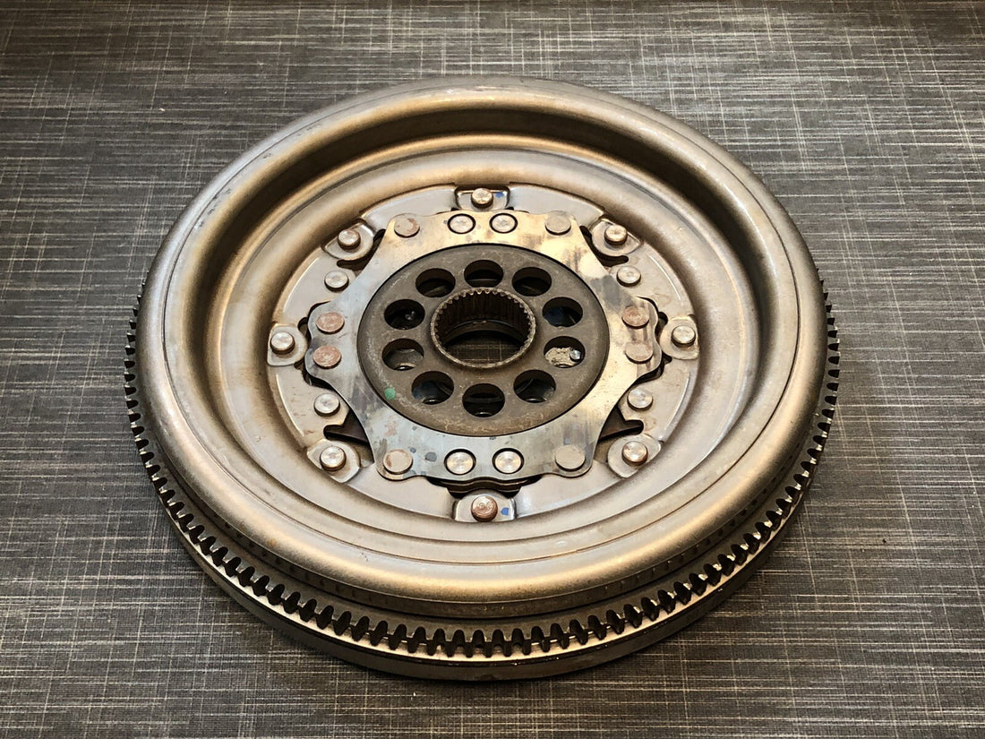 Zweimassenschwungrad VW Audi Seat Skoda 022105266AH