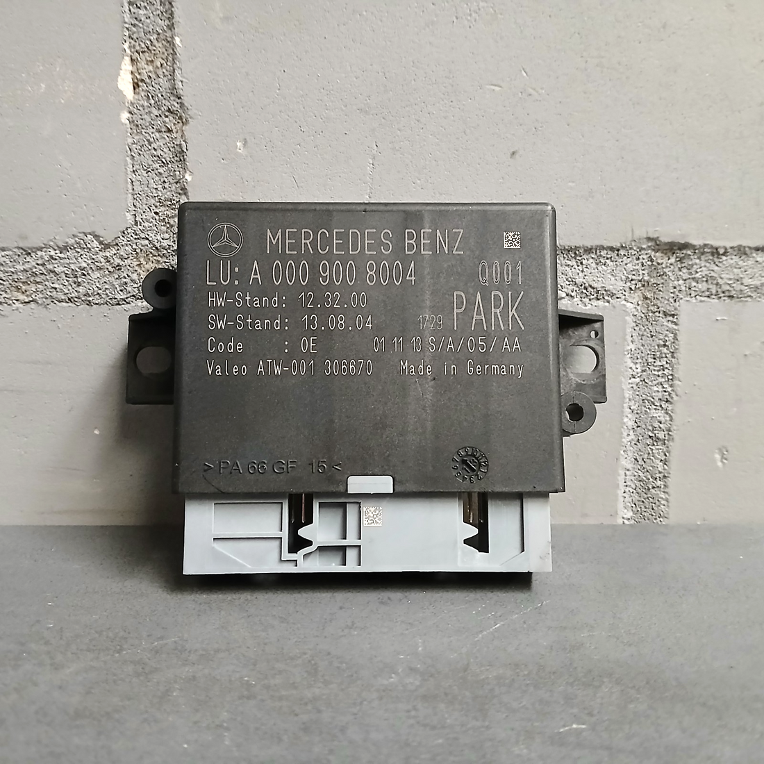 Parktronic Einparkhilfe Steuergerät Mercedes-Benz E-Klasse W212 A0009008004