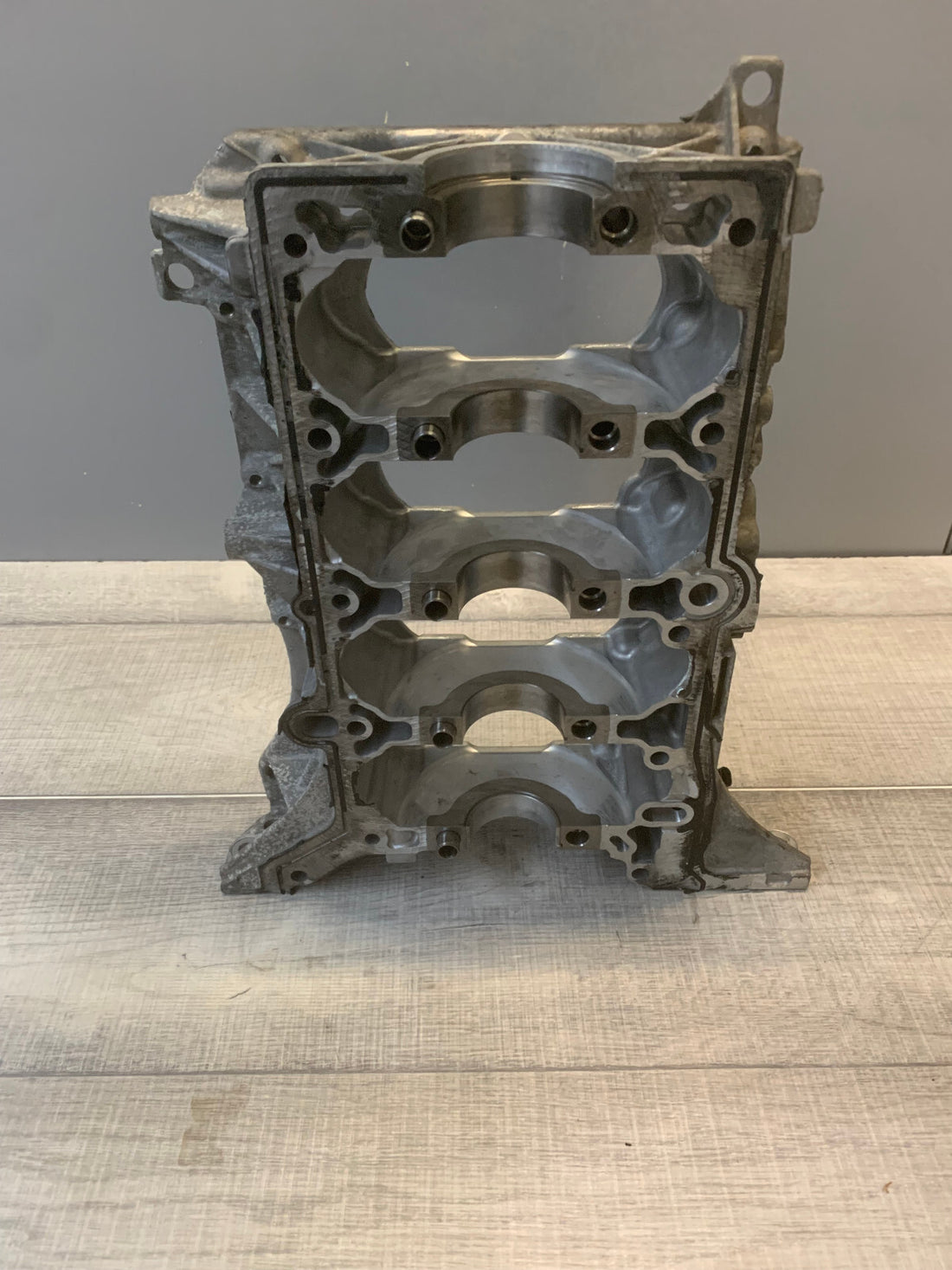Original Opel 1.6 CDTI Kurbelwellengehäuse Lagerbock 55569916GC