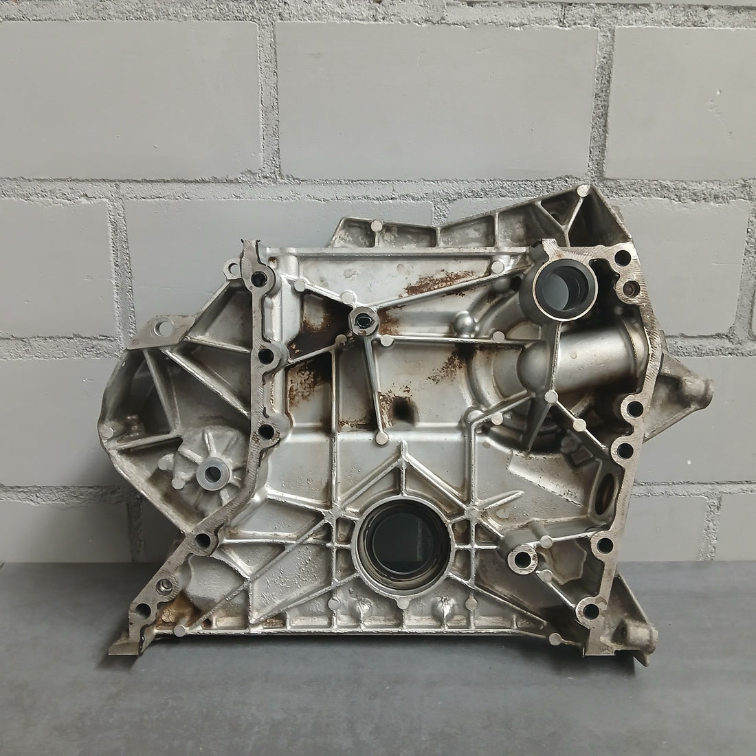 Stirndeckel Mercedes-Benz W212 E250 M271 R2710150000