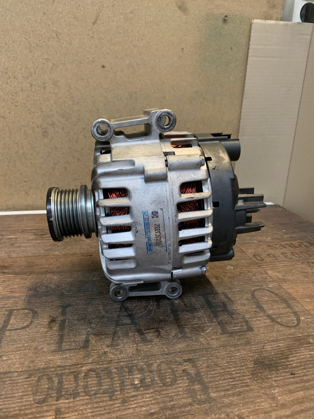 Valeo Lichtmaschine für Mercedes-Benz C-Klasse E-Klasse W204 W212 555569150501