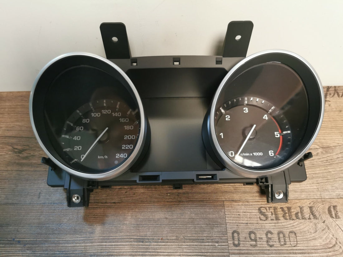 Original Land Rover Range Rover Sport 2014 3.0L V6 Kombiinstrument EPLA10849EB