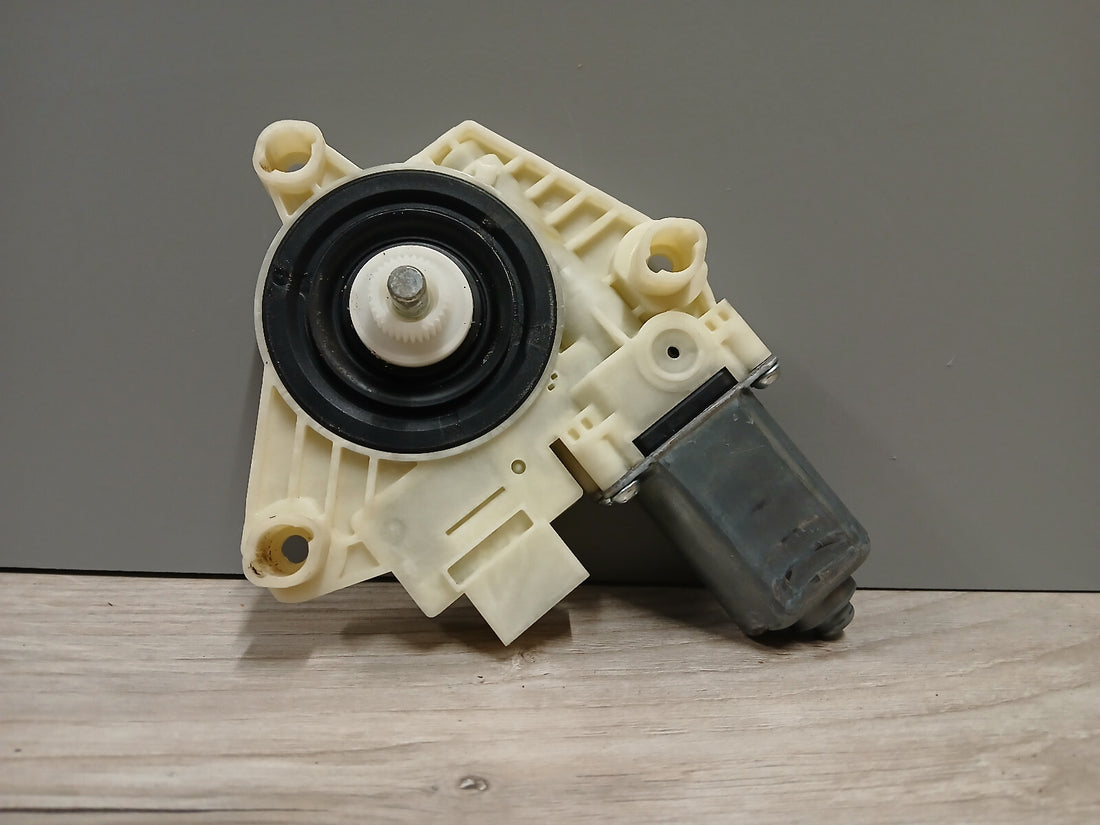 Fensterhebermotor Regler vorne rechts | Mercedes-Benz W205 | A2059060113