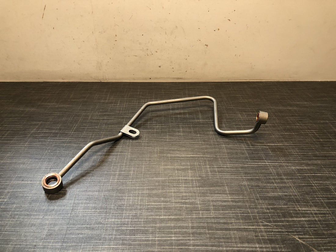 Renault Dacia 0,9 TCE 1,2 TCE Ölleitung zum Turbolader 21134R 151921134R