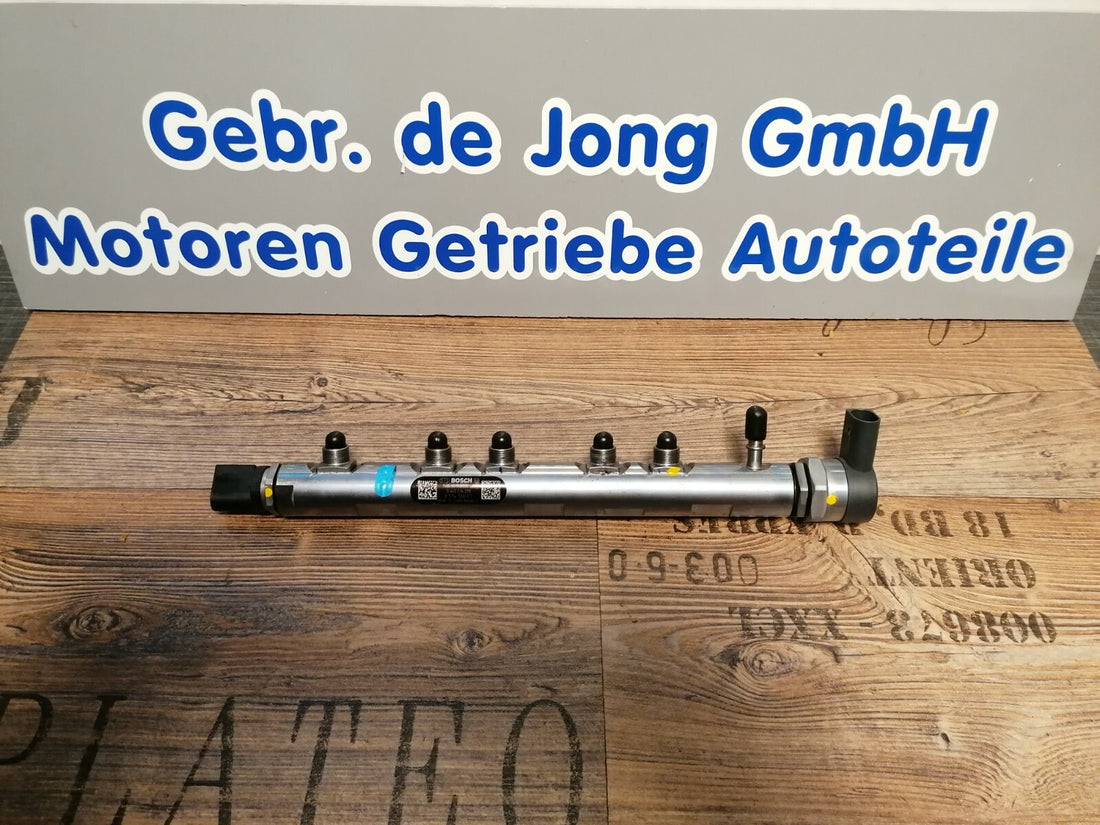 BMW F20 Einspritzleiste Verteilerrohr Bosch 0445214278 851416601 0281002948