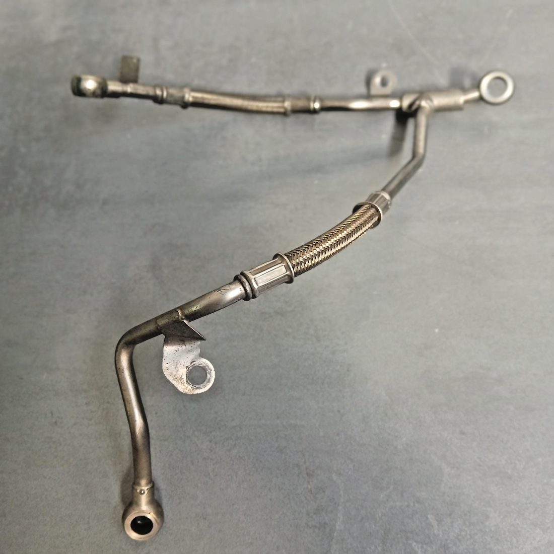 Original VW Ölrohr Vorlauf Motorrraum 03N145771F