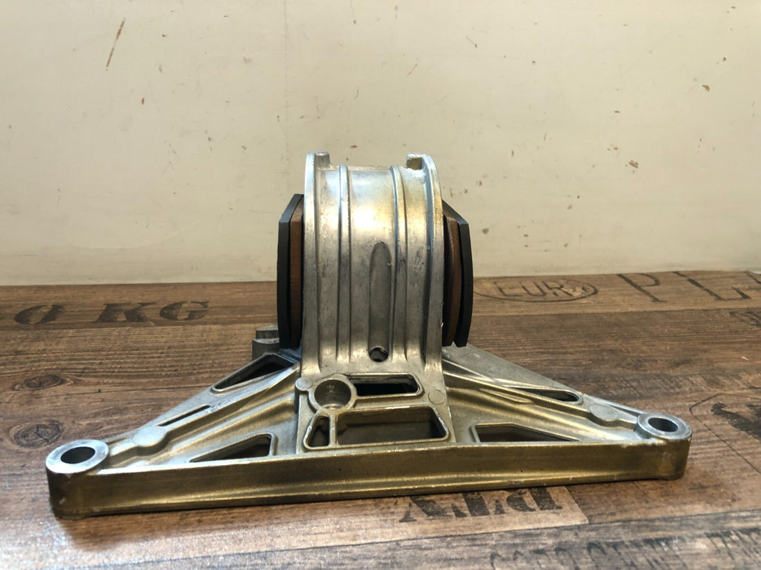 Original Porsche Boxster Cayman Motorhalterung 98737512302