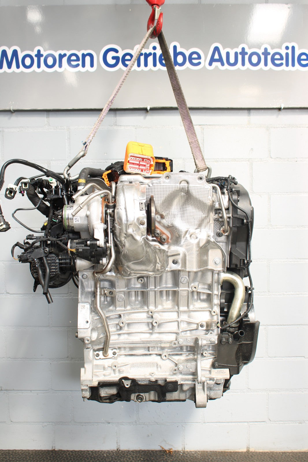 -TOP- Motor Volvo XC40 2.0 B3 Mild Hybrid BJ.2024 B4204T4 NUR 9 TKM Komplett