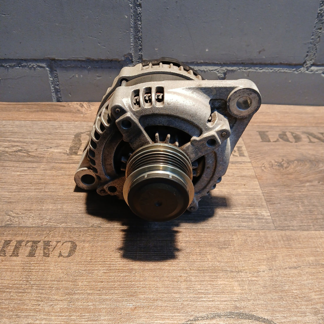Original Alfa Romeo Fiat 500 Lichtmaschine Denso MS1042118650 51884239
