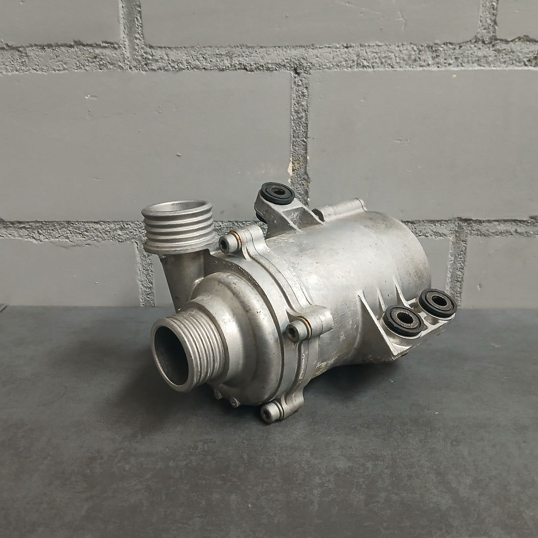 Zustatzwasserpumpe BMW 420i 759771508