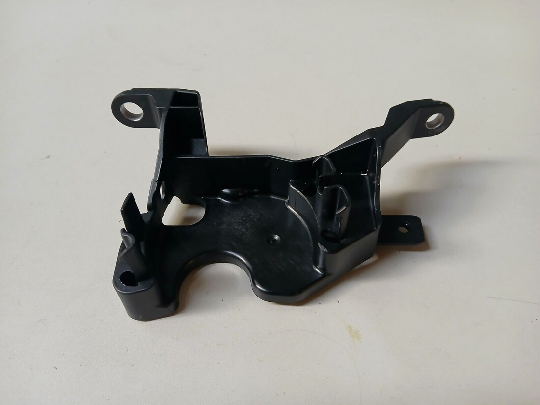 Original VW Audi Seat Skoda Halterung Halter für Wasserpumpe 5WA121093J